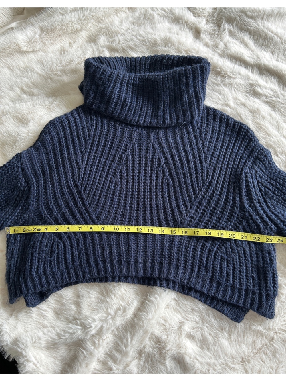 Navy Blue Cowl Neck Cropped Sweater M - Picture 7 of 9